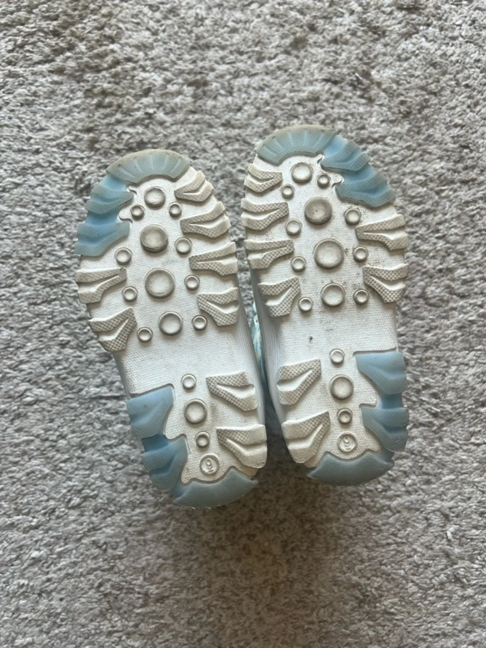 Frozen Toddler Girl Snow Boots Size 9